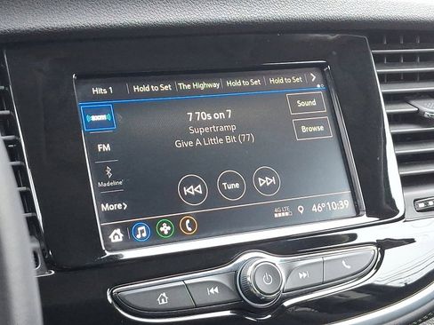 Certified 2022 Buick Encore Preferred w/ Safety Package image 14