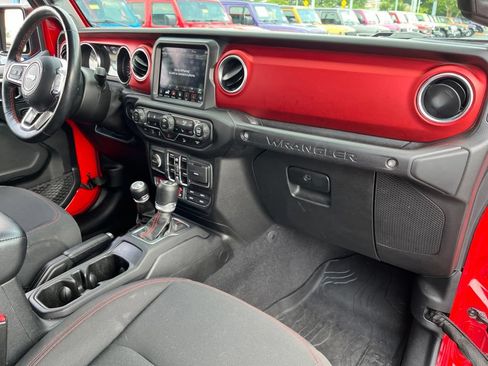 Used 2021 Jeep Wrangler Unlimited Rubicon AWD/4WD image 47