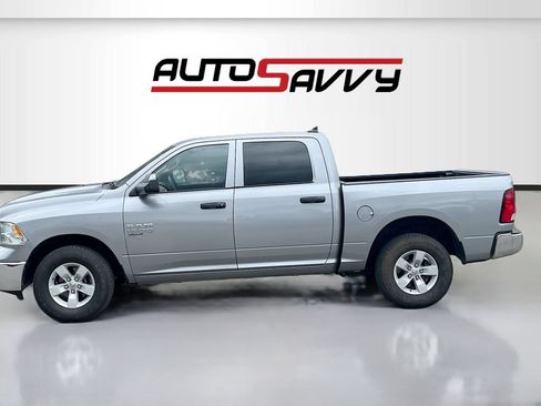 Used 2023 RAM 1500 Classic SLT w/ Trailer & Traction Group AWD/4WD image 4