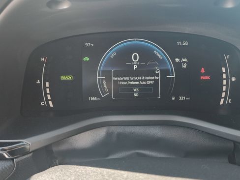 Used 2025 Toyota Camry LE image 11