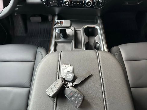 New 2026 GMC Sierra 1500 Elevation w/ Elevation Premium Package AWD/4WD image 19