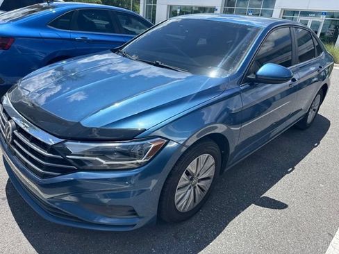 Used 2019 Volkswagen Jetta S w/ Driver Assistance Package FWD image 3