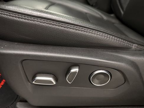 Used 2023 GMC Yukon Denali image 24