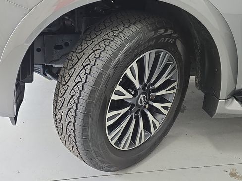Certified 2023 Nissan Armada SL w/ Midnight Edition Package AWD/4WD image 33