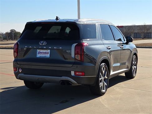 Used 2022 Hyundai Palisade SEL w/ 8P Bench Seat Package image 8