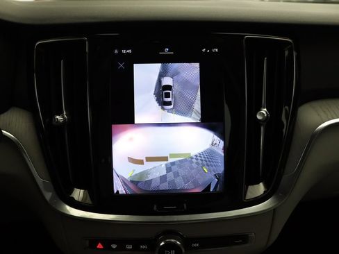 Used 2024 Volvo S60 B5 Plus AWD/4WD image 21