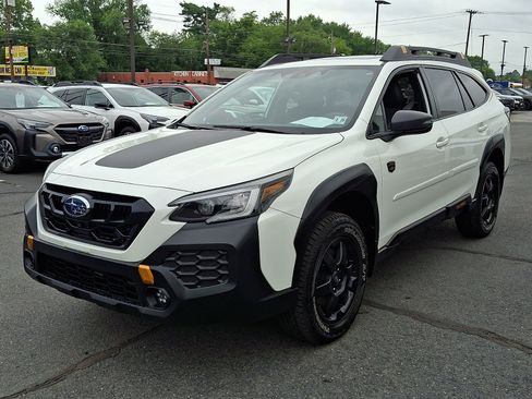 Certified 2024 Subaru Outback Wilderness AWD/4WD image 3