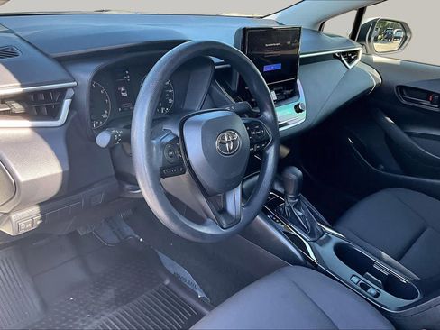 Certified 2025 Toyota Corolla LE FWD image 17