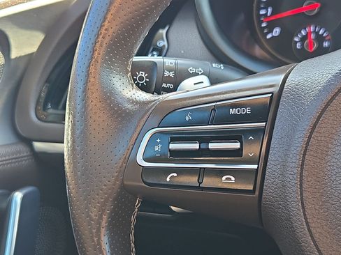 Used 2020 Kia Stinger GT AWD/4WD image 18