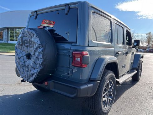 New 2026 Jeep Wrangler Sahara image 45