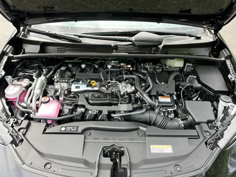 New 2026 Toyota Prius Plug-In Hybrid FWD image 22