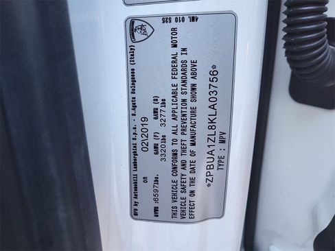 Used 2019 Lamborghini Urus image 22