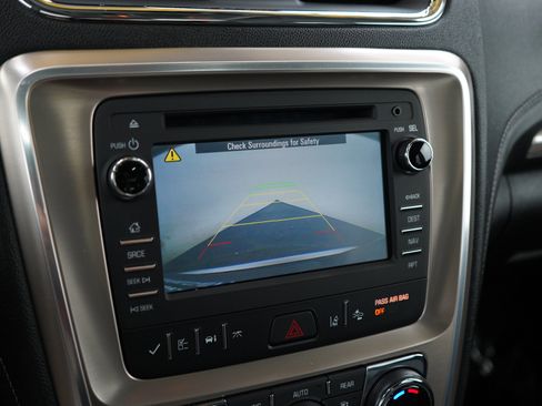 Used 2016 GMC Acadia Denali AWD/4WD image 23