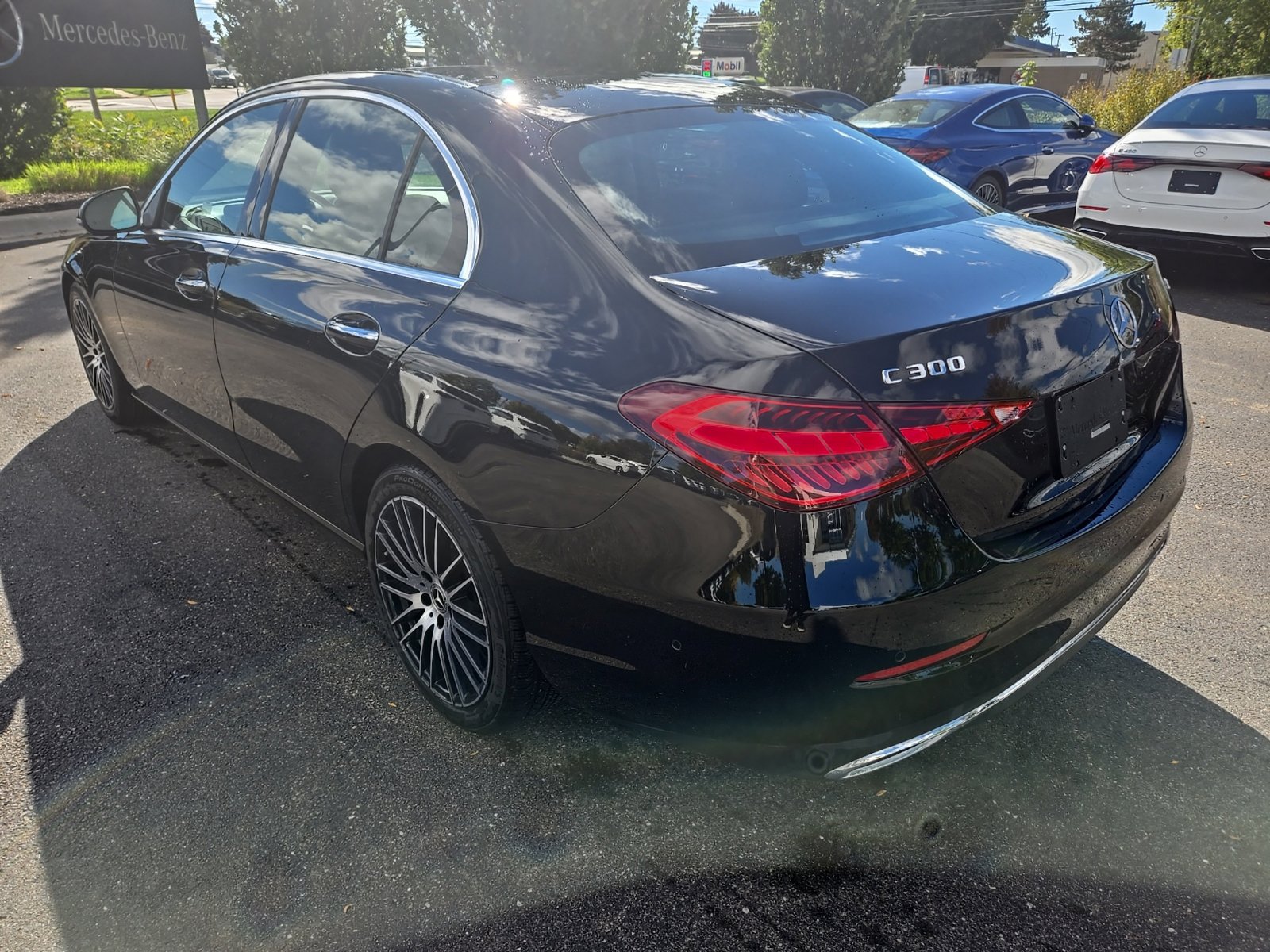 Certified 2025 Mercedes-Benz C 300 4MATIC Sedan image 3