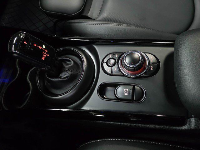 Used 2022 MINI Cooper Clubman S FWD image 28