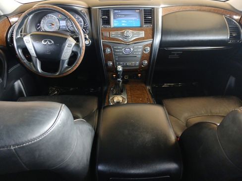 Used 2016 INFINITI QX80 4WD w/ Driver's Assistance Package image 10