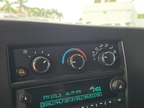 Used 2024 GMC Savana 2500 w/ Driver Convenience Package RWD image 20