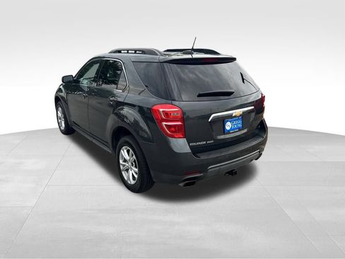 Used 2017 Chevrolet Equinox LT w/ Convenience Package AWD/4WD image 4