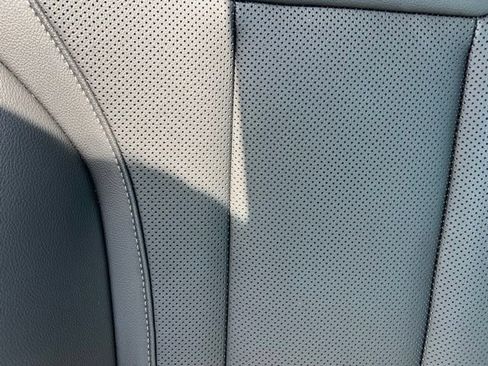Used 2025 BMW 330i Sedan RWD image 39