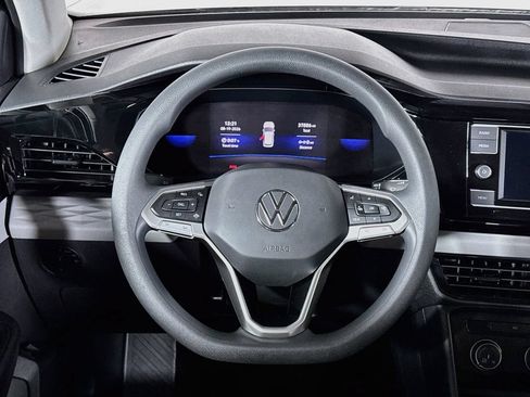 Certified 2022 Volkswagen Taos S FWD image 14