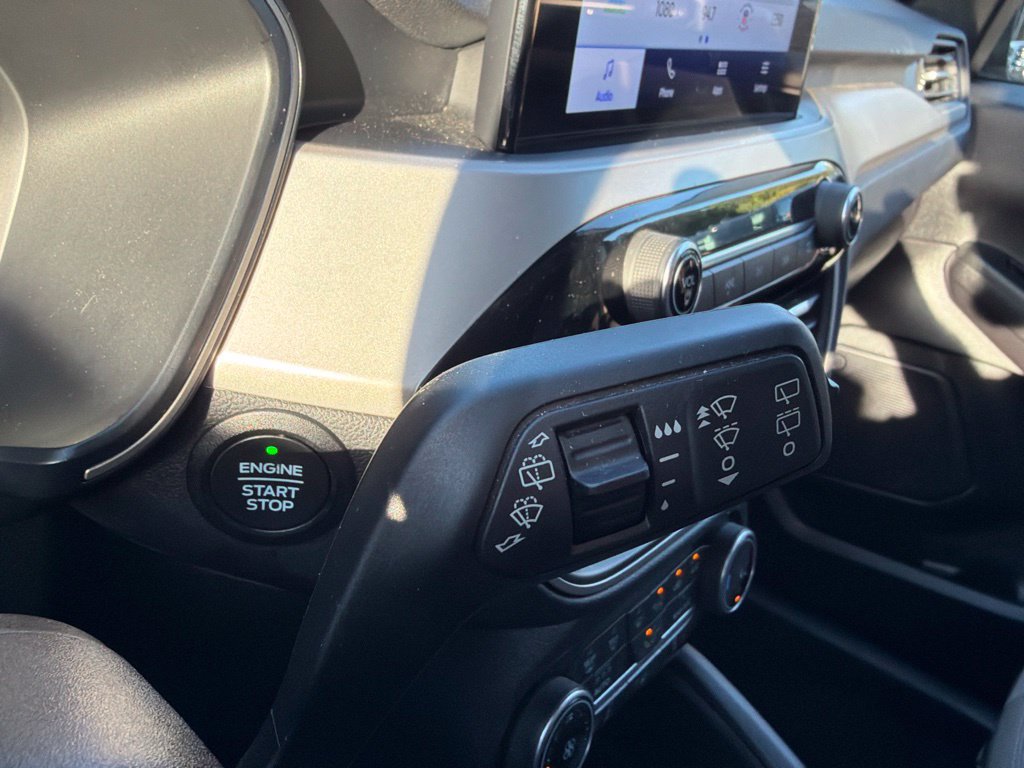 Used 2022 Ford Escape SE w/ Cold Weather Package AWD/4WD image 31
