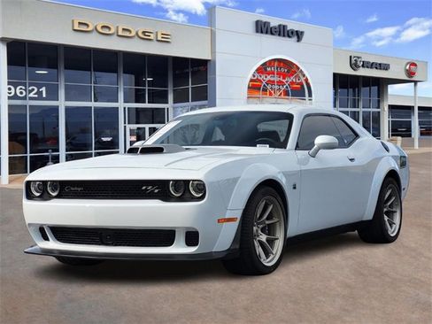 Certified 2023 Dodge Challenger R/T Scat Pack image 2