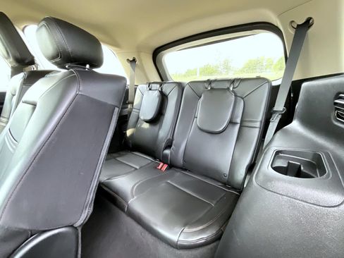 Certified 2023 Lincoln Aviator AWD image 20