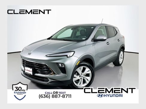 Used 2025 Buick Encore GX Preferred AWD/4WD image 1
