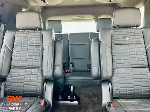 Used 2025 Cadillac Escalade V image 26