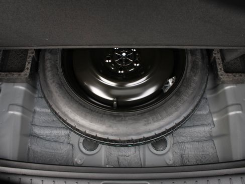 New 2026 Kia Sportage X-Line w/ X-Line Premium Package image 9