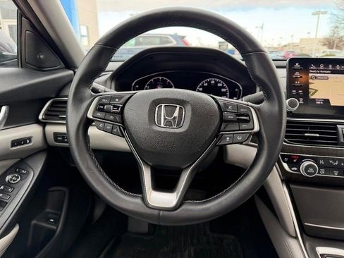 Certified 2019 Honda Accord Touring image 12