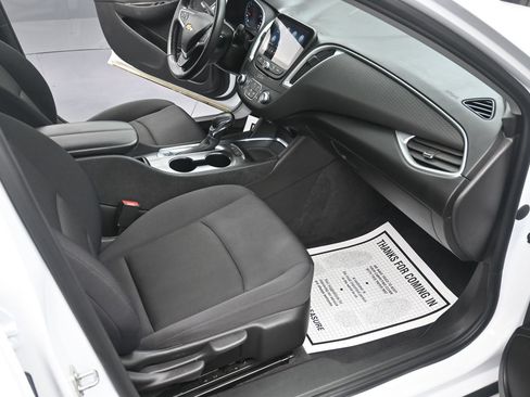 Used 2022 Chevrolet Malibu LT w/ Redline Edition FWD image 40