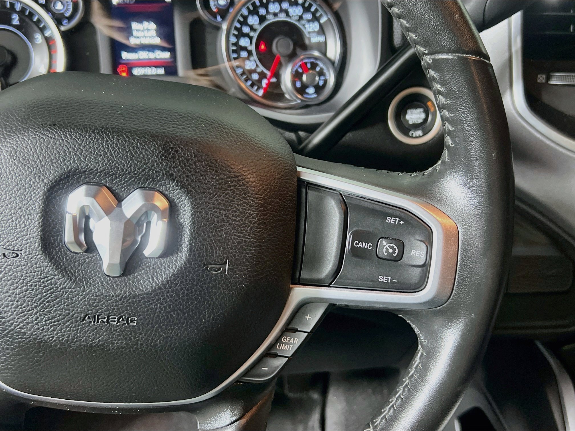 Used 2024 RAM 2500 Big Horn w/ Sport Appearance Package AWD/4WD image 19