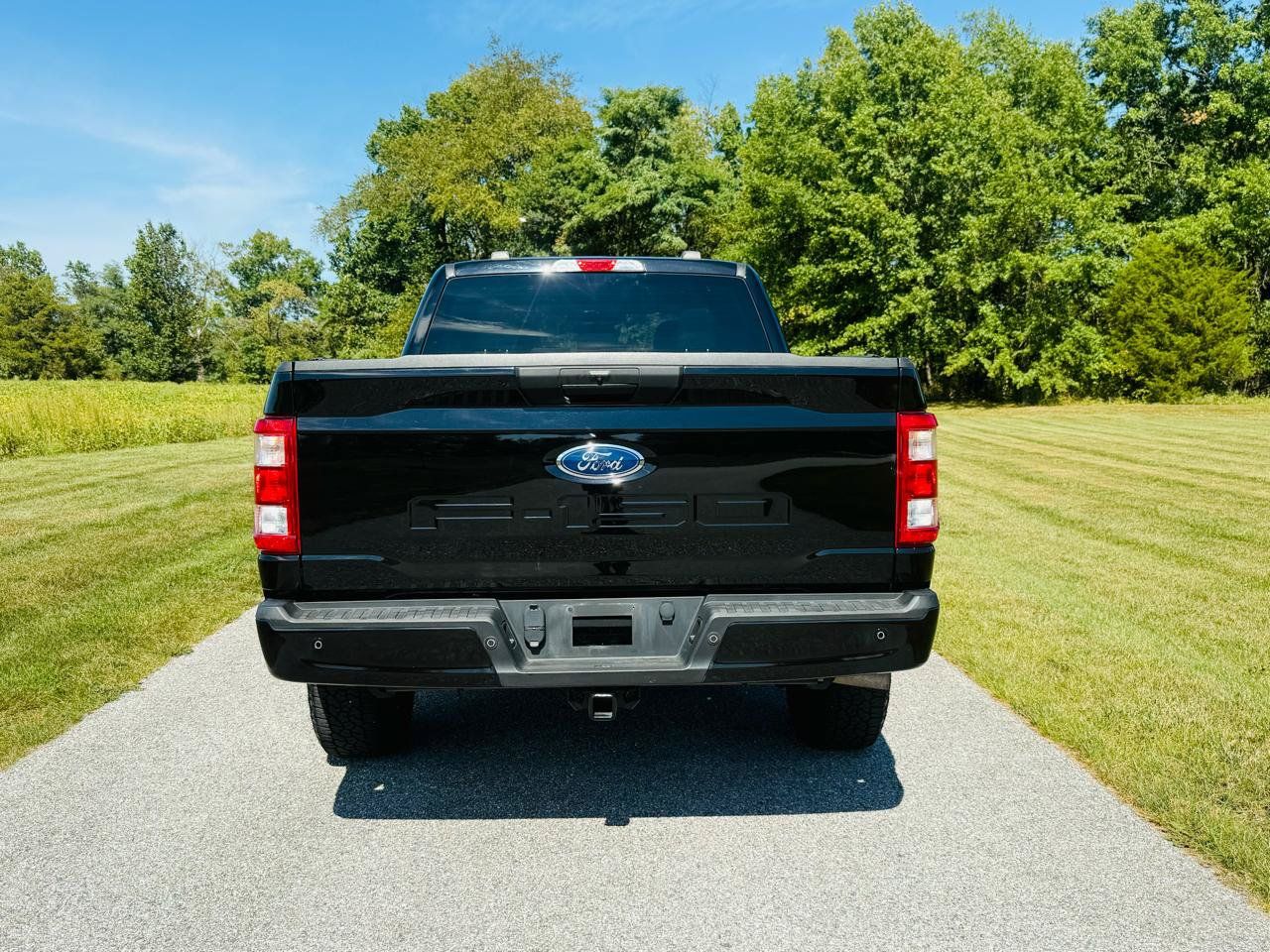 Used 2021 Ford F150 XL w/ STX Appearance Package AWD/4WD image 8