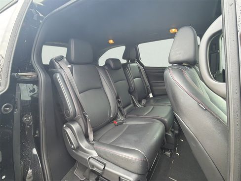 Used 2025 Honda Odyssey Sport-L image 10