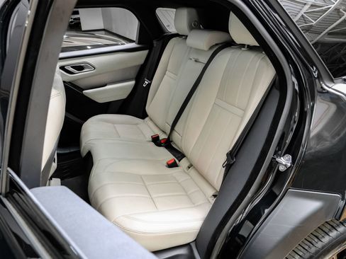 Used 2023 Land Rover Range Rover Velar R-Dynamic S image 40