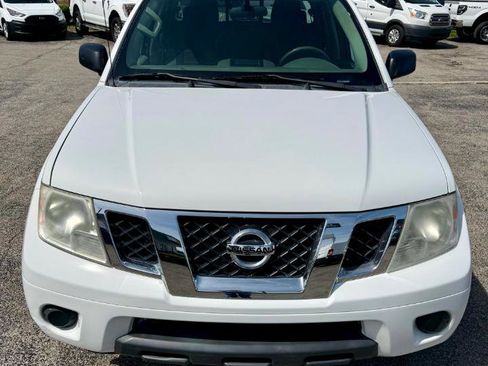 Used 2017 Nissan Frontier SV image 10