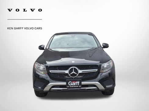 Used 2017 Mercedes-Benz GLC 300 4MATIC Coupe image 9