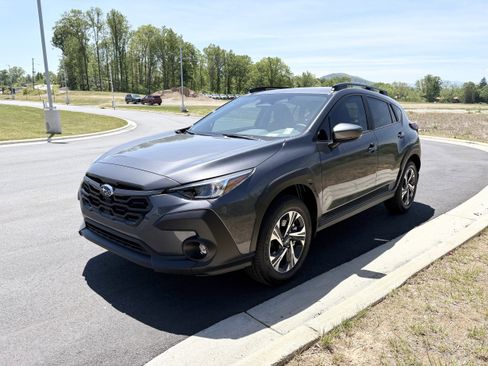 New 2026 Subaru Crosstrek 2.0i Premium AWD/4WD image 3