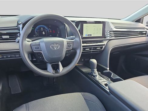 Used 2026 Toyota Camry LE FWD image 20