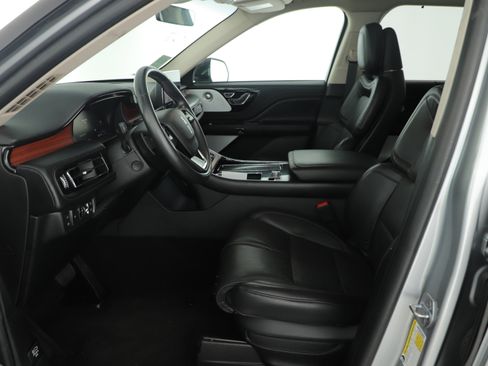 Used 2021 Lincoln Aviator Grand Touring w/ Equipment Group 302A image 12