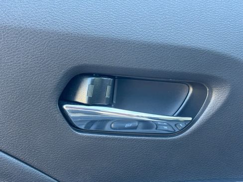 New 2025 Nissan Versa SV w/ Trunk Package image 12