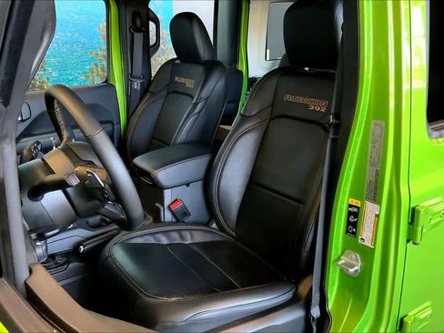 New 2025 Jeep Wrangler Unlimited Rubicon 392 image 9