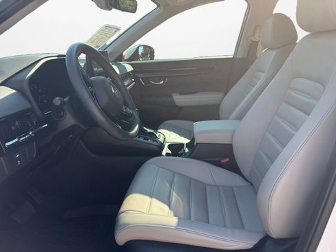 Used 2025 Honda CR-V EX-L image 11
