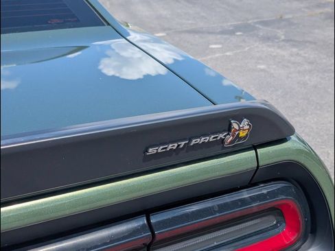 Used 2022 Dodge Challenger R/T Scat Pack RWD image 21