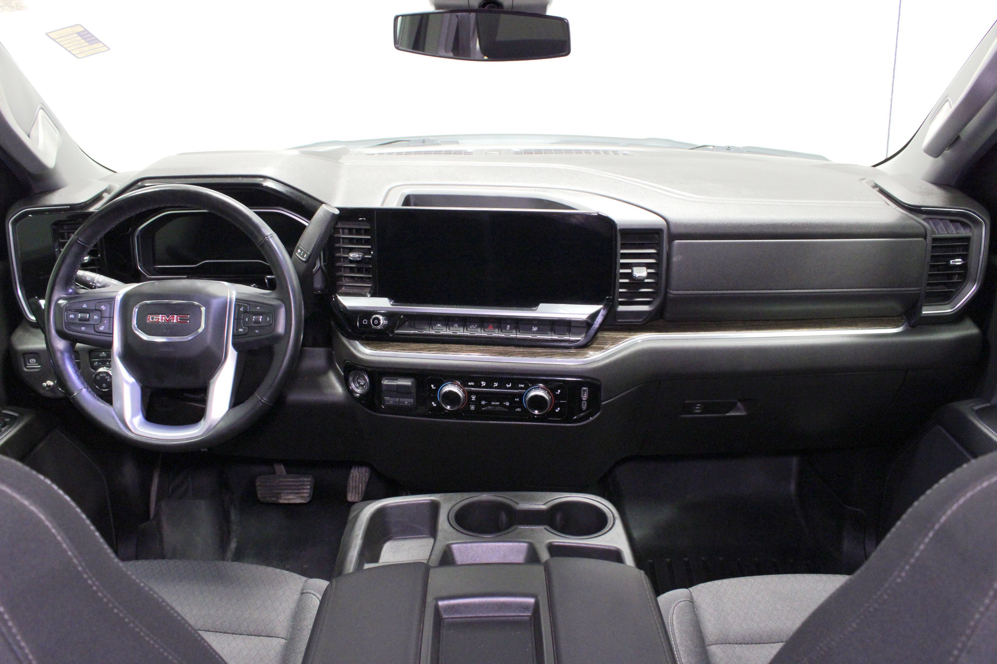 Used 2023 GMC Sierra 1500 SLE w/ Max Trailering Package AWD/4WD image 20