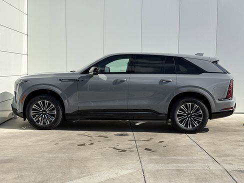 New 2026 Cadillac Escalade IQ Sport 1 w/ LPO, Floor Liner Package image 4