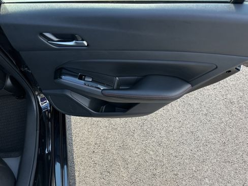 Used 2024 Nissan Altima 2.5 SR image 17