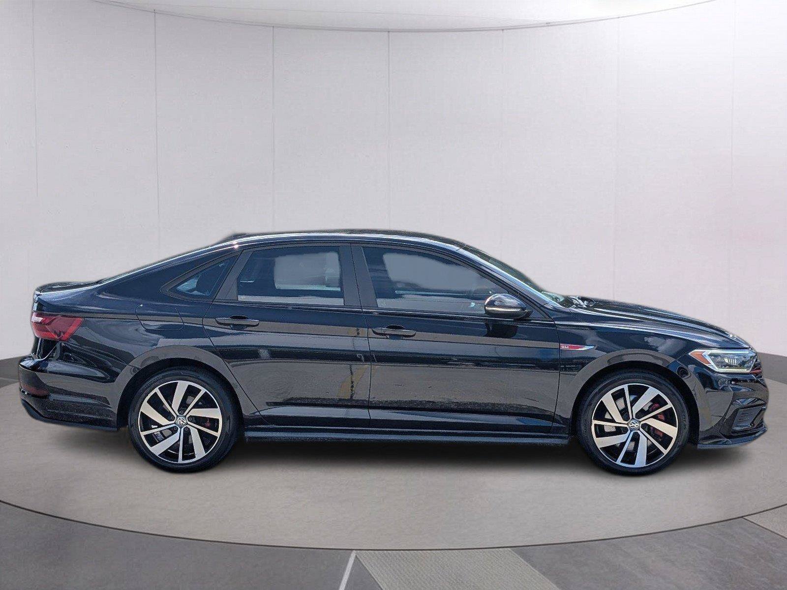 Used 2020 Volkswagen Jetta GLI FWD image 39