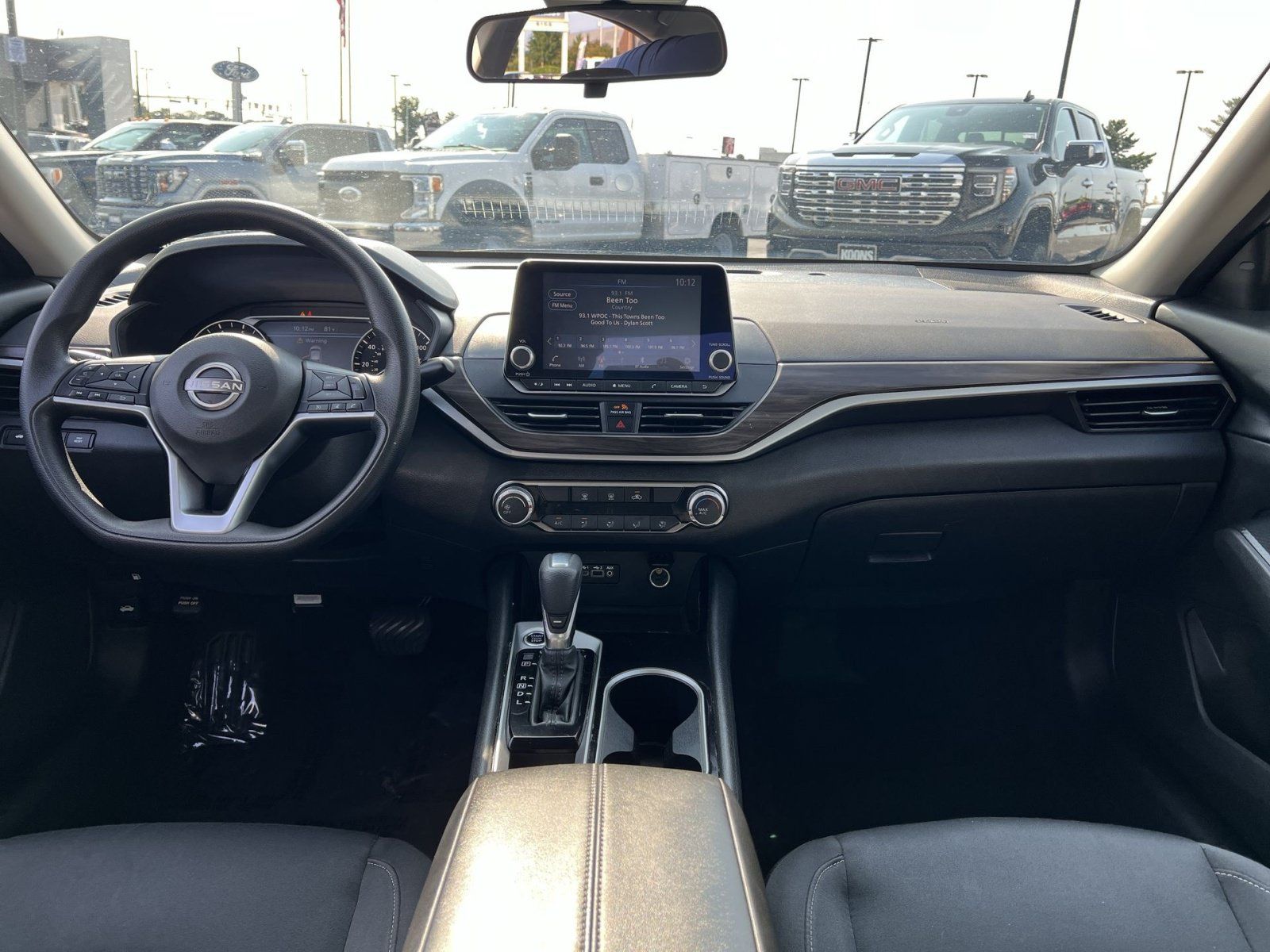 Used 2024 Nissan Altima 2.5 SV FWD image 22